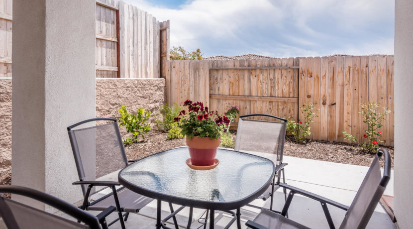 127 Village Circle Pismo Beach-large-025-27-Covered Patio-1498x1000-72dpi