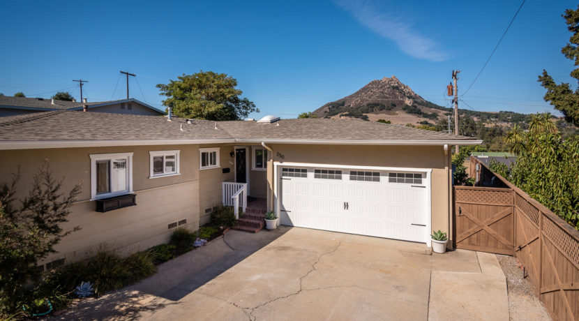 250 Hermosa Way San Luis-large-031-6-Garage-1498x1000-72dpi