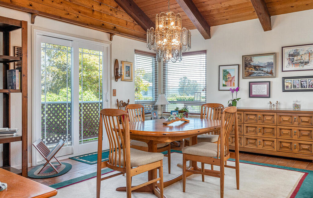 364 N Court St BaywoodLos Osos CA 93402 USA-008-012-Dining Room-MLS_Size