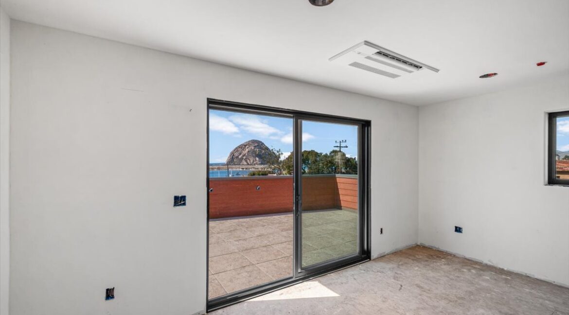 13-Primary Suite View