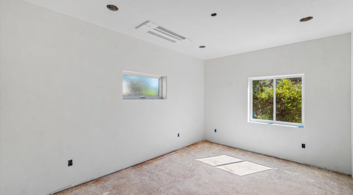 29-ADU Bedroom