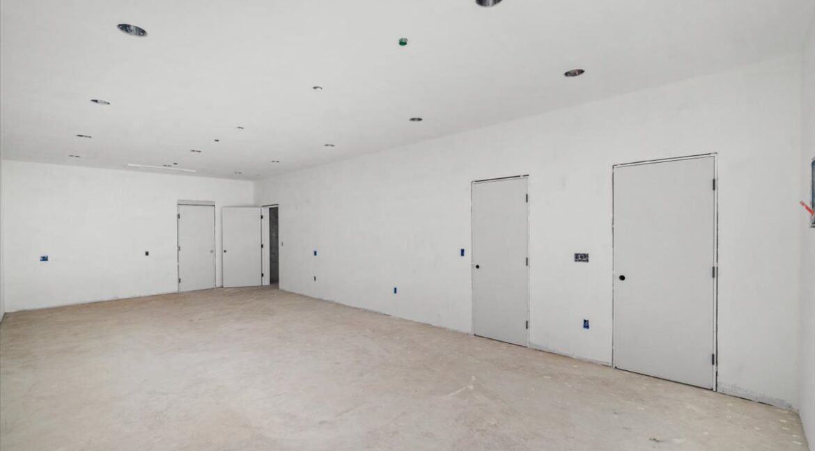 34-First Level Bonus Room