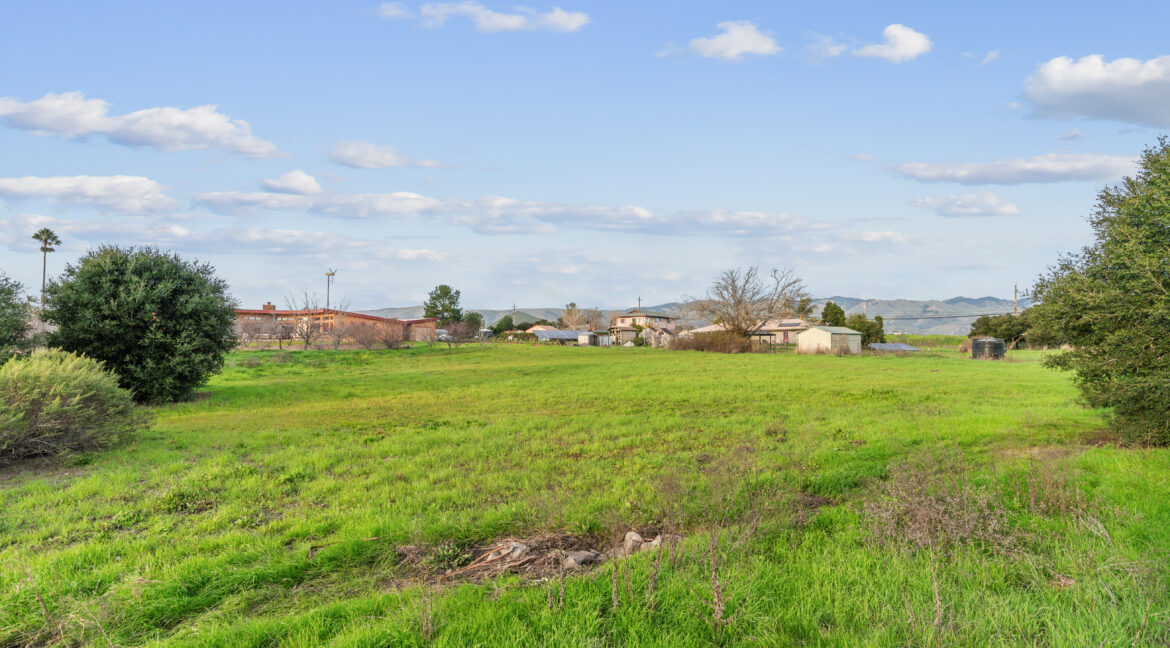 WindmillWay-open lot-03