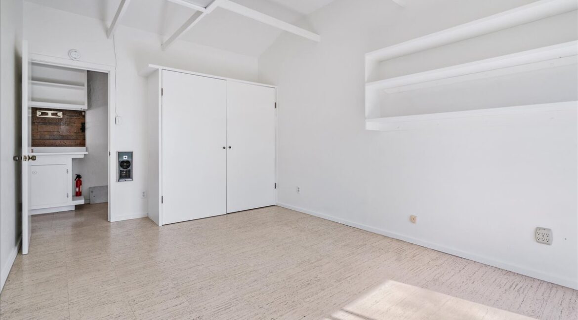 25-Bedroom 3