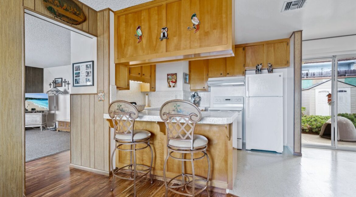 11-Kitchen