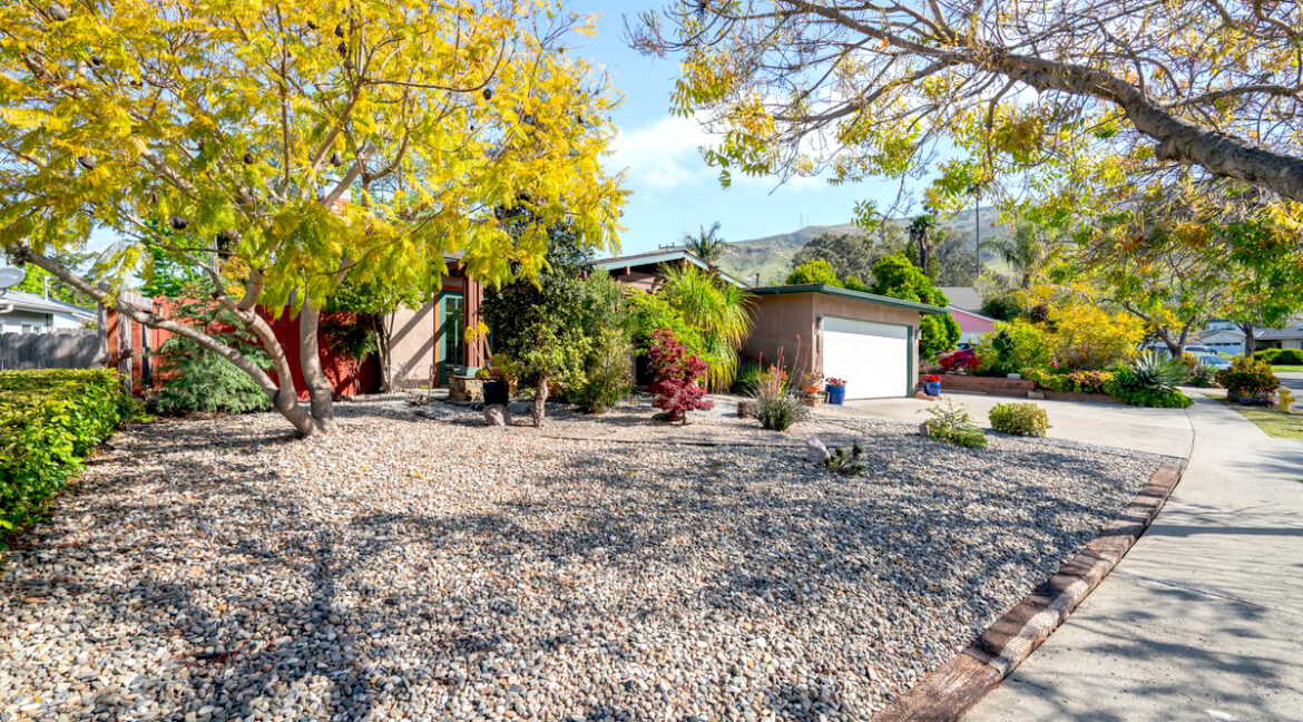 1336Fernwood--exterior_01Enrica