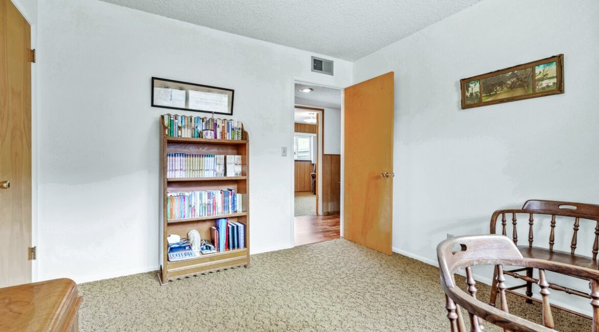 23-Third Bedroom