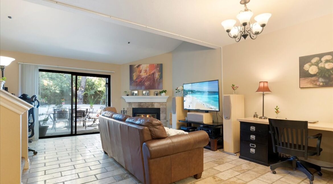 05-Dining and Living